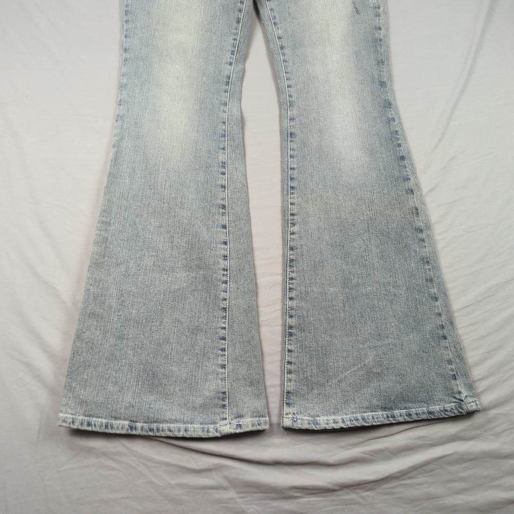 Guess Jeans Womens 31 Blue Flare Stretch Casual Faded Boho Hippie New - Picture 3 of 16